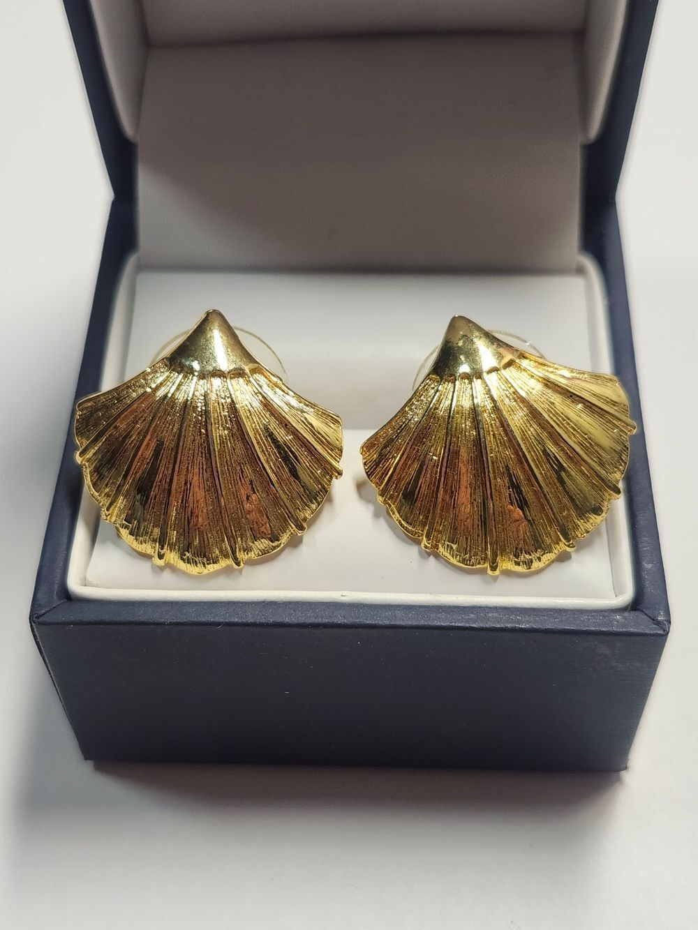 Gold Tone Fan Shell Stud Earrings